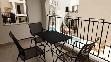 Nami Hotel & Suites
