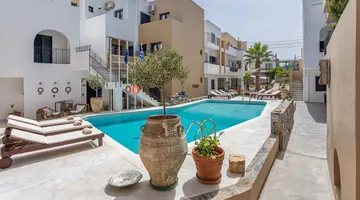 Nami Hotel & Suites