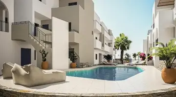 NAMI HOTEL & SUITES