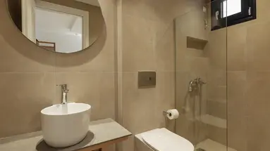 Nami Hotel & Suites