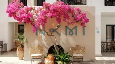 NAMI HOTEL & SUITES