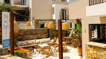 NAMI HOTEL & SUITES
