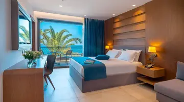 NANA GOLDEN BEACH