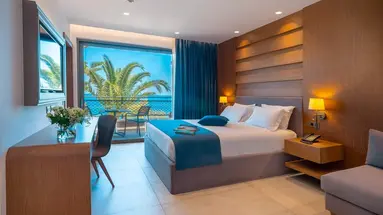NANA GOLDEN BEACH