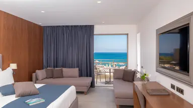 NANA GOLDEN BEACH