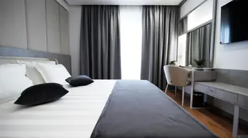Naos Luxury Hotel