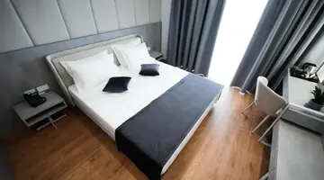 Naos Luxury Hotel