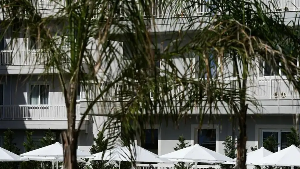 Naos Luxury Hotel