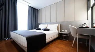 Naos Luxury Hotel