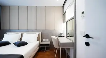Naos Luxury Hotel