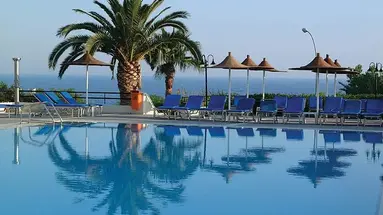 Napa Mermaid Hotel & Suites