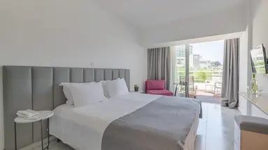 Napa Mermaid Hotel & Suites