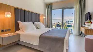 Napa Mermaid Hotel & Suites