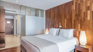 Napa Mermaid Hotel & Suites
