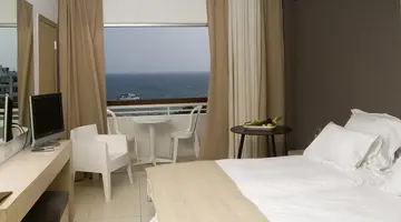 Napa Mermaid Hotel & Suites