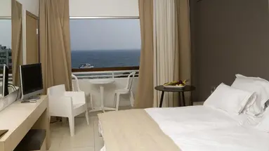 Napa Mermaid Hotel & Suites