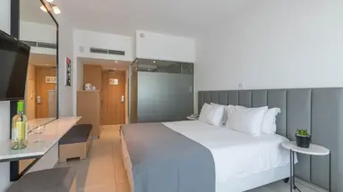 Napa Mermaid Hotel & Suites