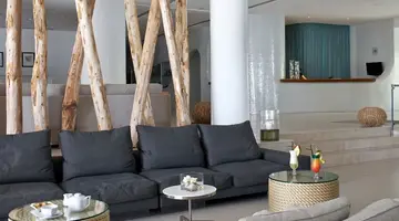 Napa Mermaid Hotel & Suites