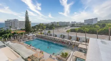 Napa Mermaid Hotel & Suites