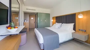 Napa Mermaid Hotel & Suites