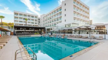 Napa Mermaid Hotel & Suites