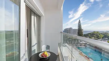 Napa Mermaid Hotel & Suites