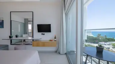 Napa Mermaid Hotel & Suites