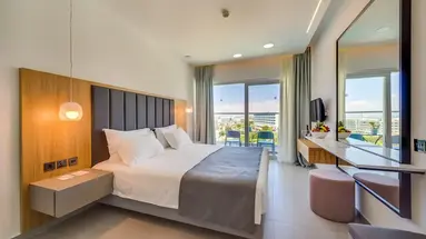 Napa Mermaid Hotel & Suites