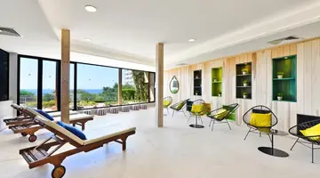 NAPA MERMAID HOTEL & SUITES