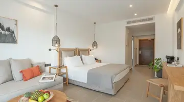 Napa Mermaid Hotel & Suites