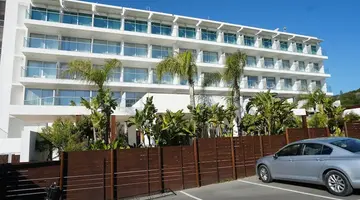 Napa Mermaid Hotel & Suites
