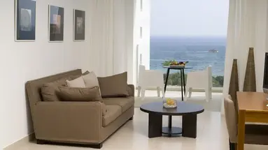 Napa Mermaid Hotel & Suites