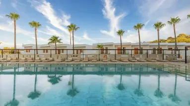 Napa Mermaid Hotel & Suites
