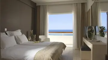 Napa Mermaid Hotel & Suites