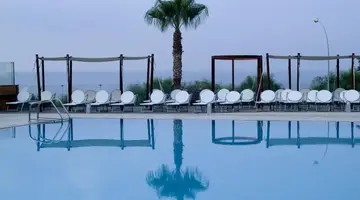 Napa Mermaid Hotel & Suites