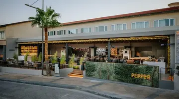 Napa Plaza Hotel (Adults Only 16+)