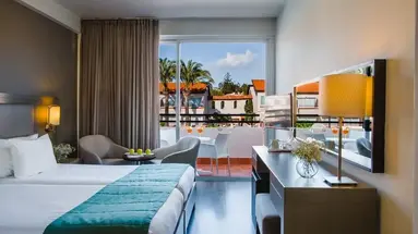 Napa Plaza Hotel (Adults Only 16+)