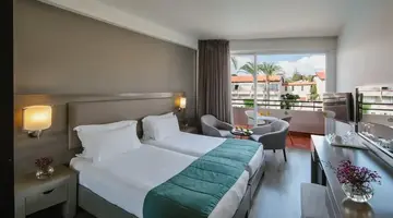 Napa Plaza Hotel (Adults Only 16+)