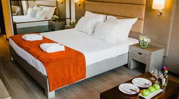 Napa Plaza Hotel