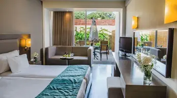 Napa Plaza Hotel
