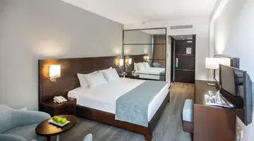 Napa Plaza Hotel