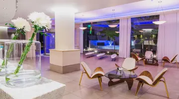 Napa Plaza Hotel
