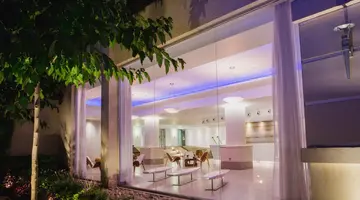Napa Plaza Hotel