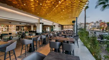 Napa Plaza Hotel