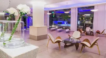 Napa Plaza Hotel