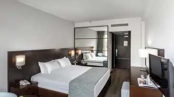 Napa Plaza Hotel