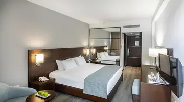 Napa Plaza Hotel