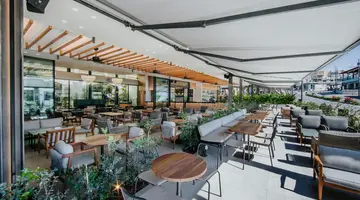 Napa Plaza Hotel