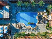 Napa Plaza