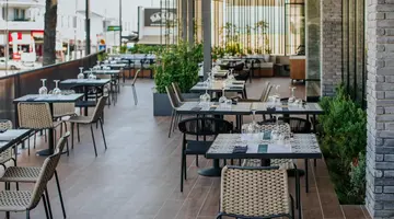 Napa Plaza